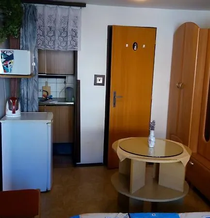 Ubytovani U Kratkych * Frymburk