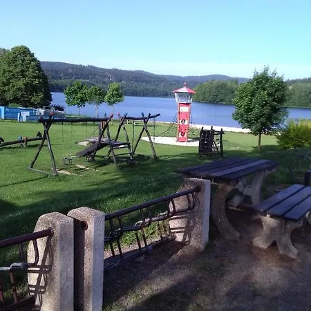 Gasthuis Ubytovani U Kratkych Frymburk